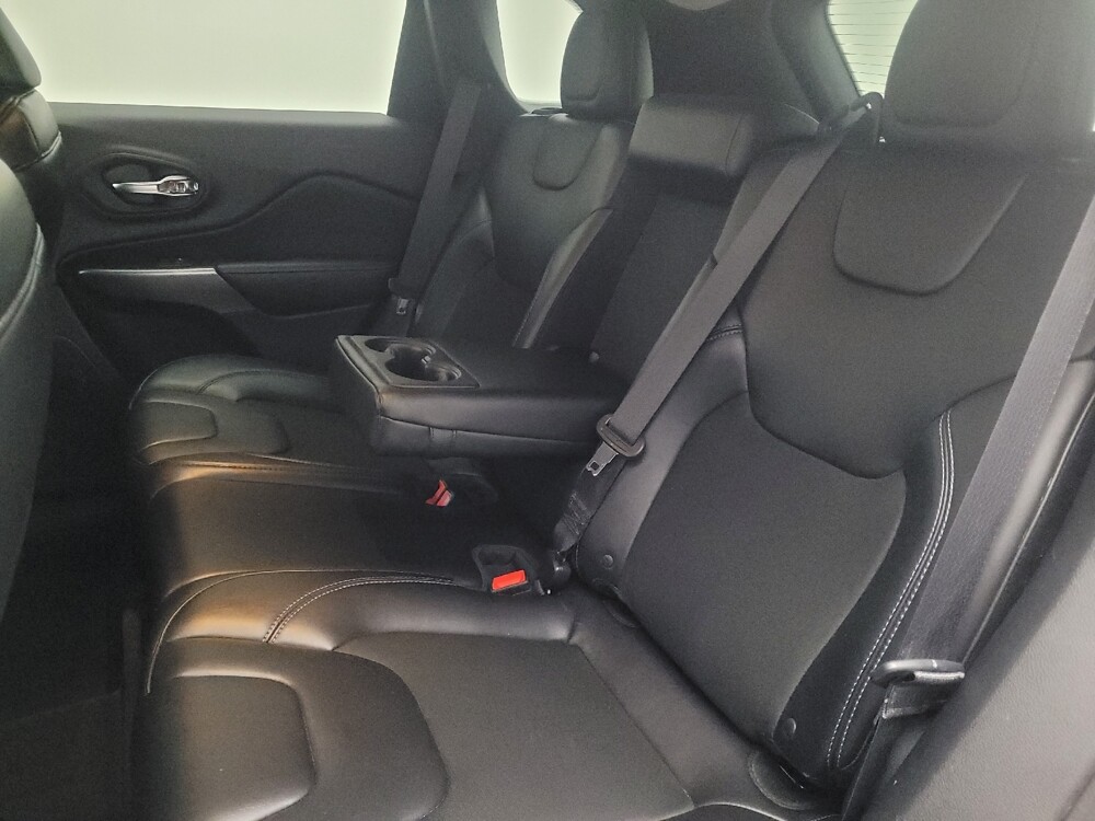 2019 Jeep Cherokee in Morrow, GA 30260 - 18091538 18