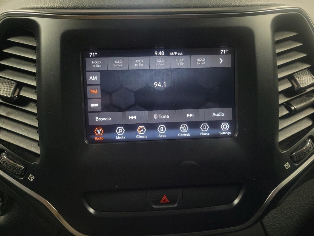 2019 Jeep Cherokee in Morrow, GA 30260 - 18091538 25