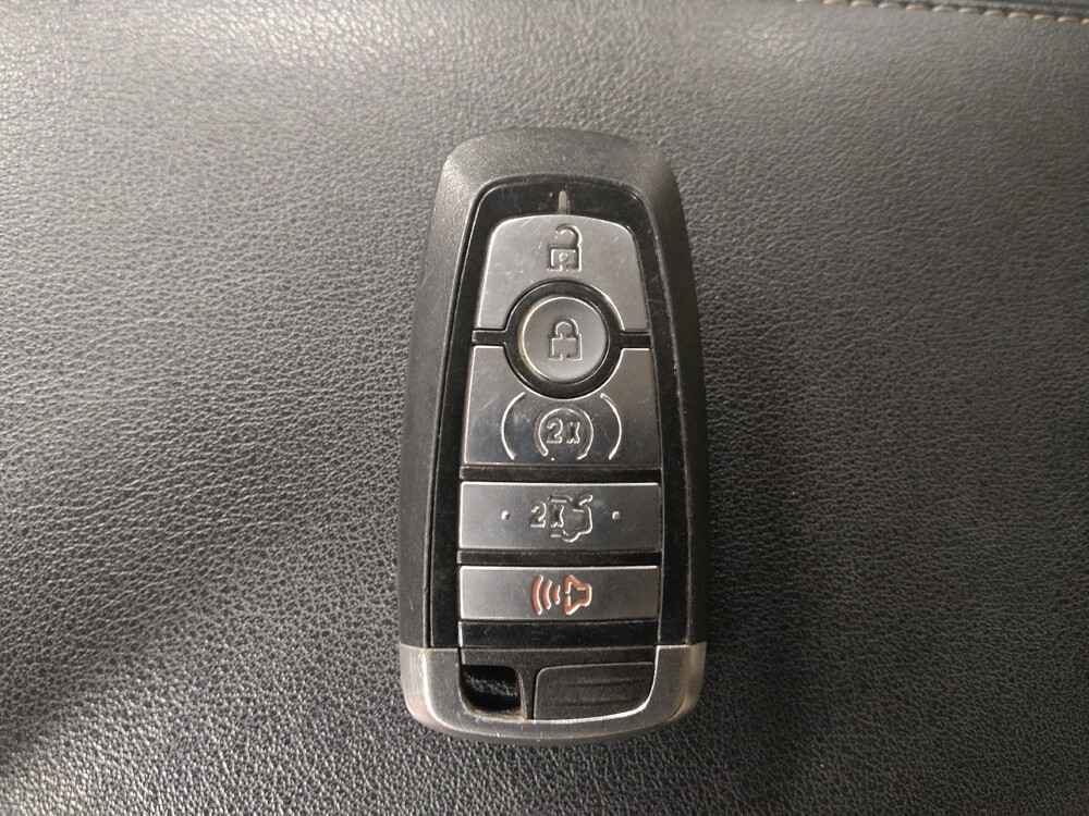 2019 Ford Edge in Stone Mountain, GA 30083 - 18091540 32