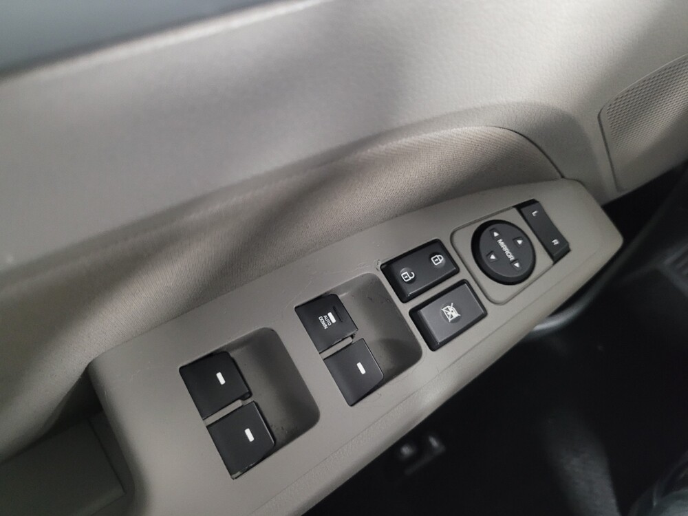 2020 Hyundai Elantra in Conyers, GA 30094 - 18091544 27