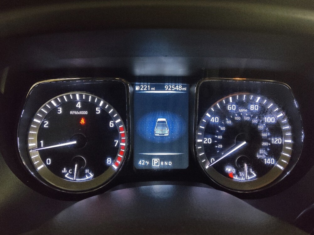 2017 Nissan Titan in Macon, GA 31210 - 18091546 23