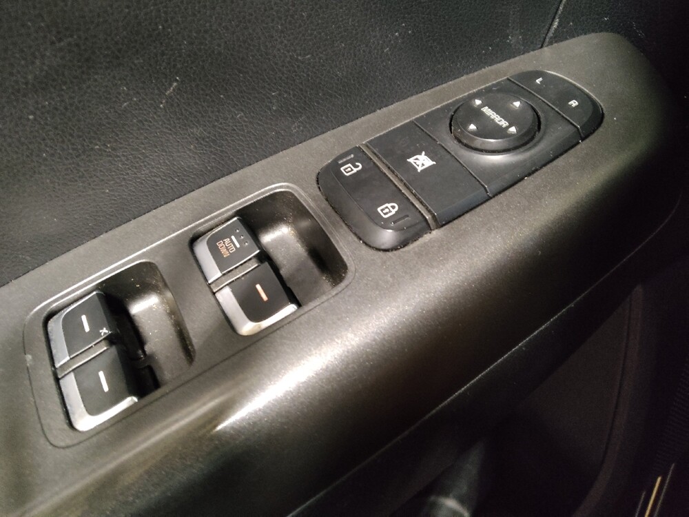 2019 Kia Sportage in Tulsa, OK 74145 - 18091560 27