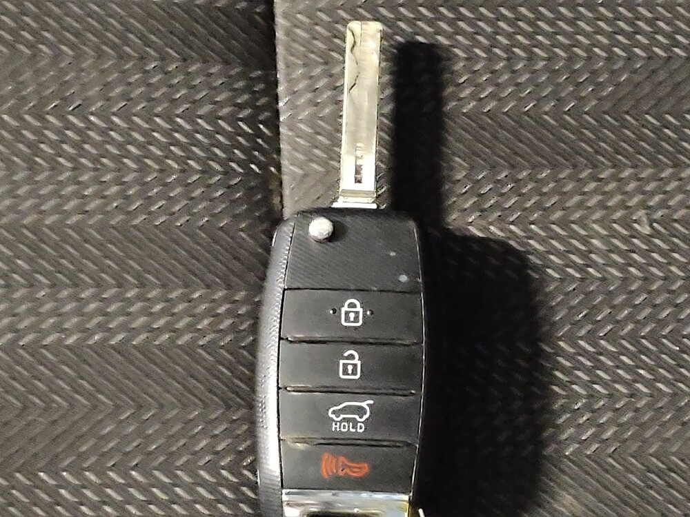 2019 Kia Sportage in Tulsa, OK 74145 - 18091560 32