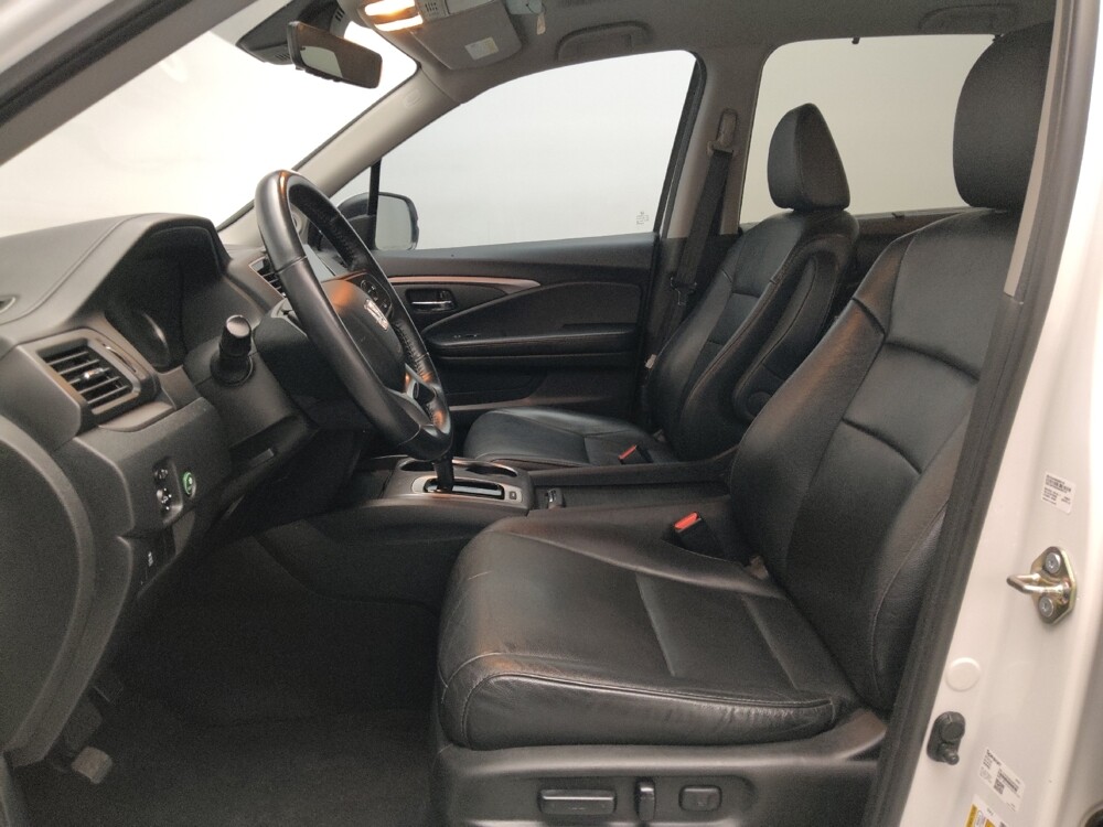 2020 Honda Pilot in Lewisville, TX 75067 - 18091562 17