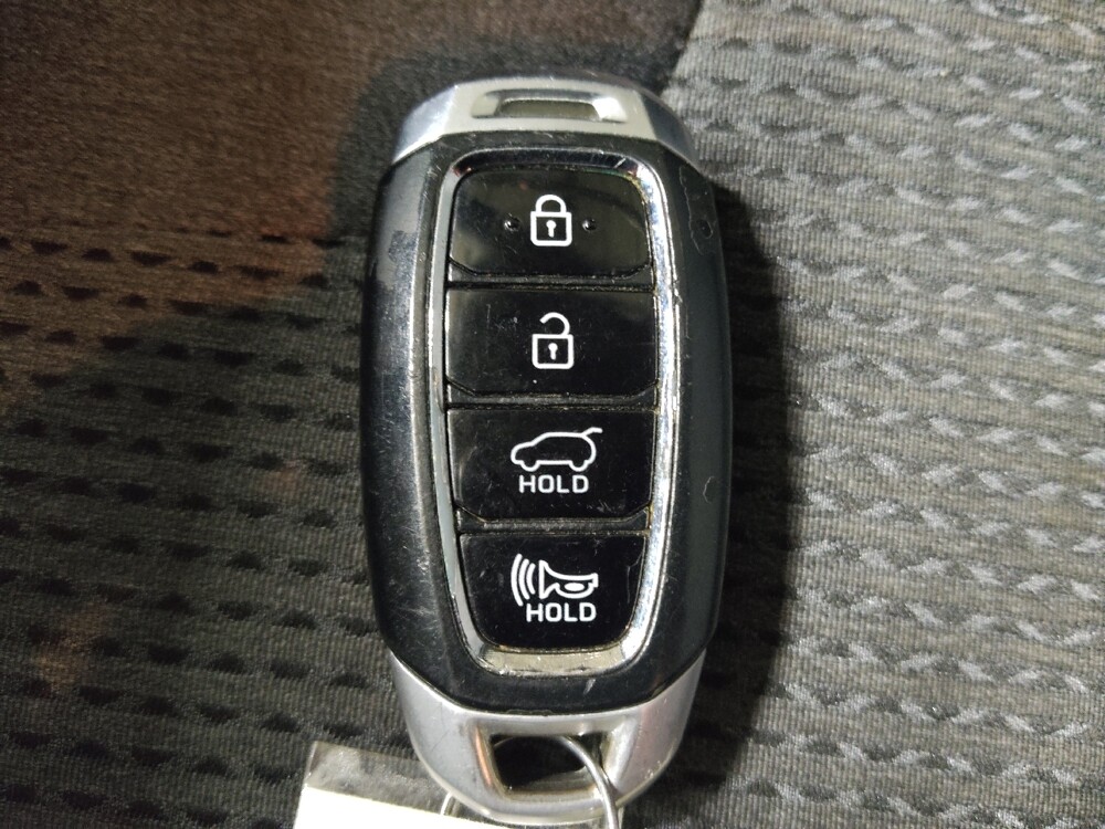 2020 Hyundai Santa Fe in Round Rock, TX 78664 - 18091565 32