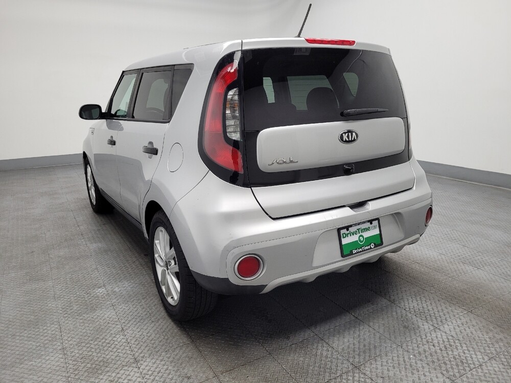 2019 Kia Soul in Las Vegas, NV 89102 - 18091567 5