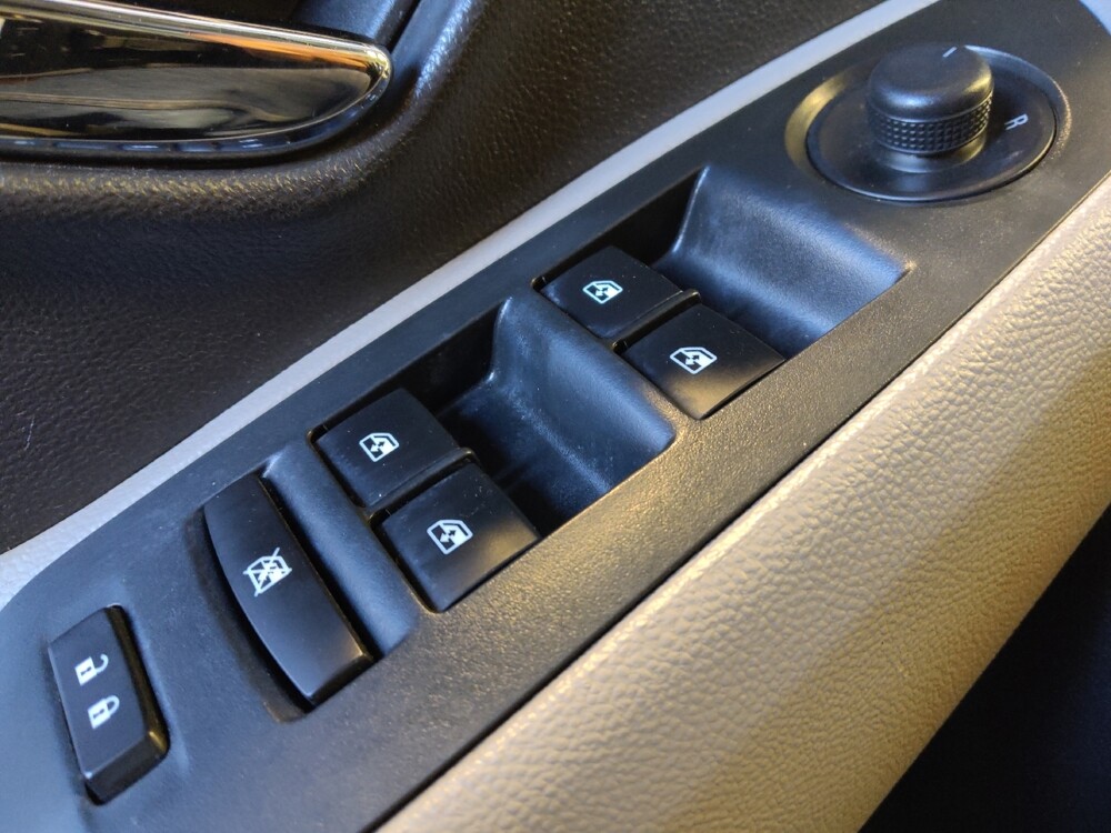 2016 Chevrolet Trax in Chandler, AZ 85225 - 18091569 27