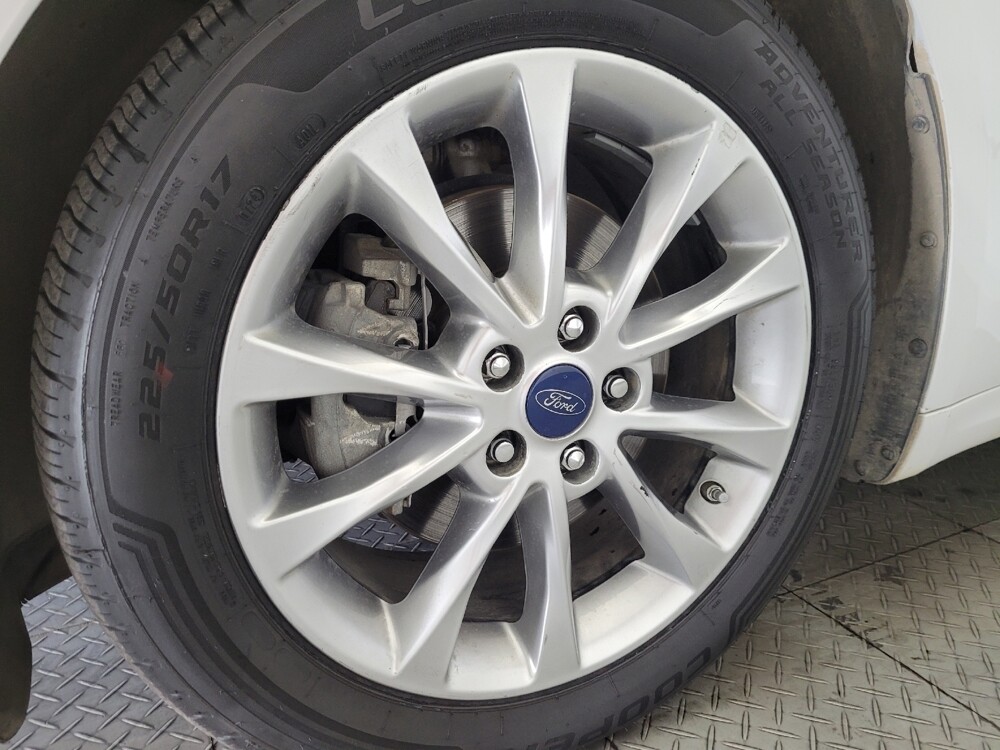 2017 Ford Fusion in Phoenix, AZ 85015 - 18091572 31