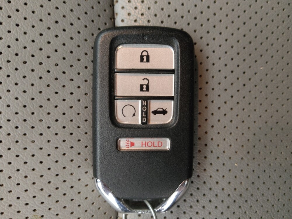 2018 Honda Accord in Fort Myers, FL 33907 - 18091577 32