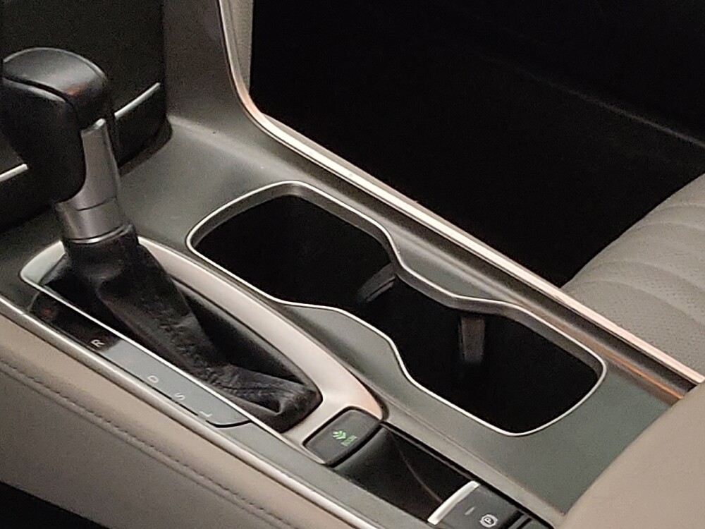 2018 Honda Accord in Fort Myers, FL 33907 - 18091577 26