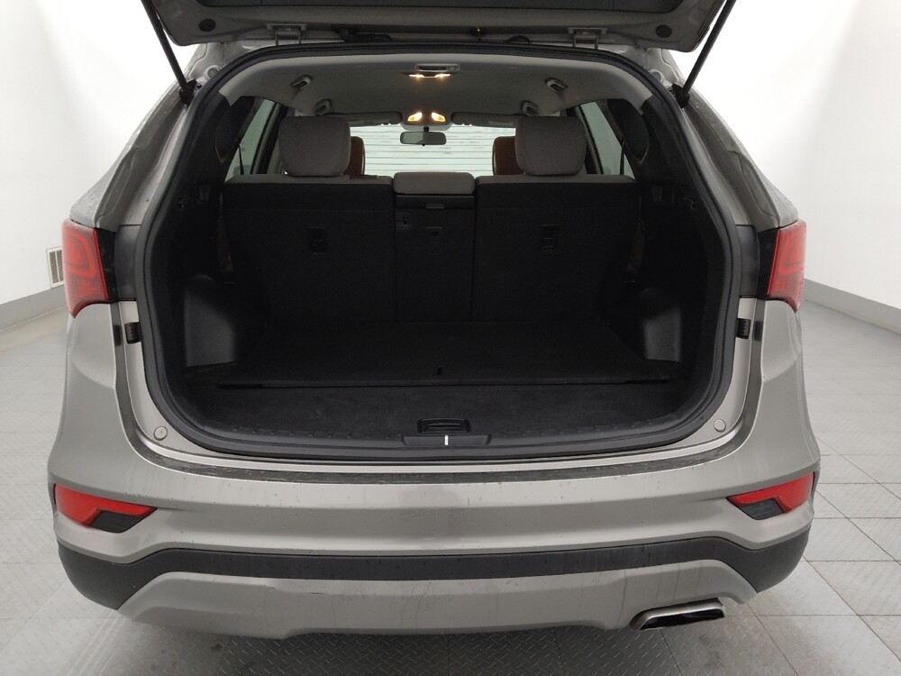 2018 Hyundai Santa Fe in Tampa, FL 33619 - 18091579 29