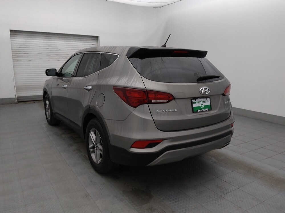 2018 Hyundai Santa Fe in Tampa, FL 33619 - 18091579 5