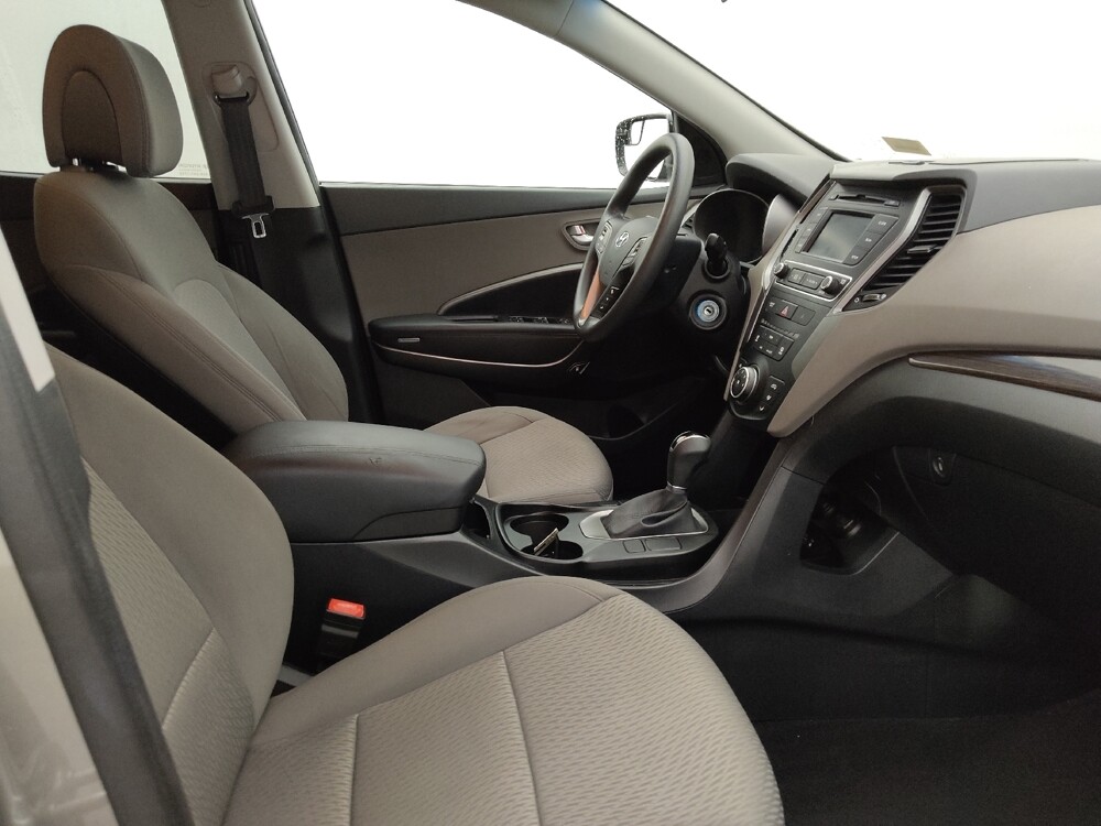 2018 Hyundai Santa Fe in Tampa, FL 33619 - 18091579 21