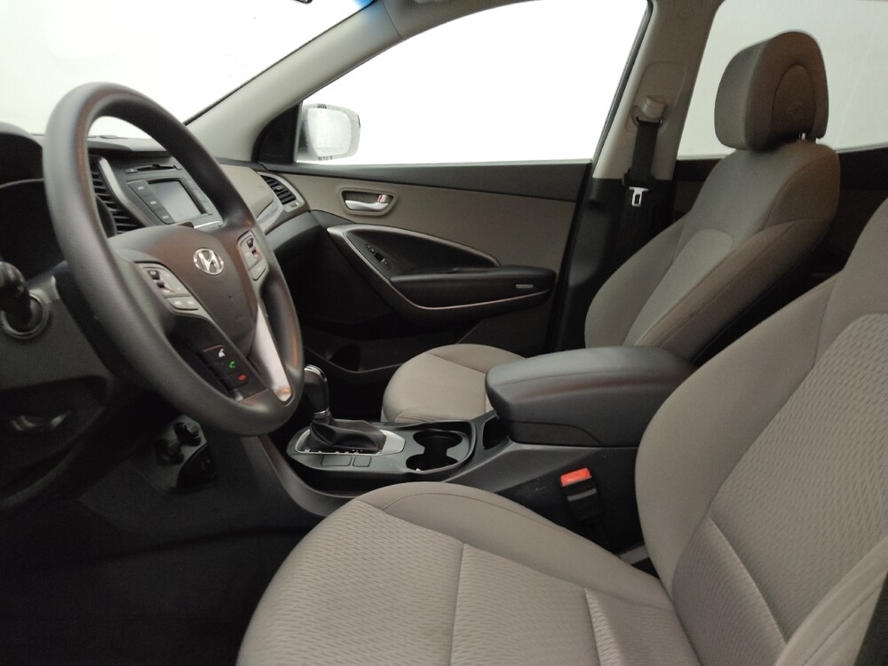 2018 Hyundai Santa Fe in Tampa, FL 33619 - 18091579 17