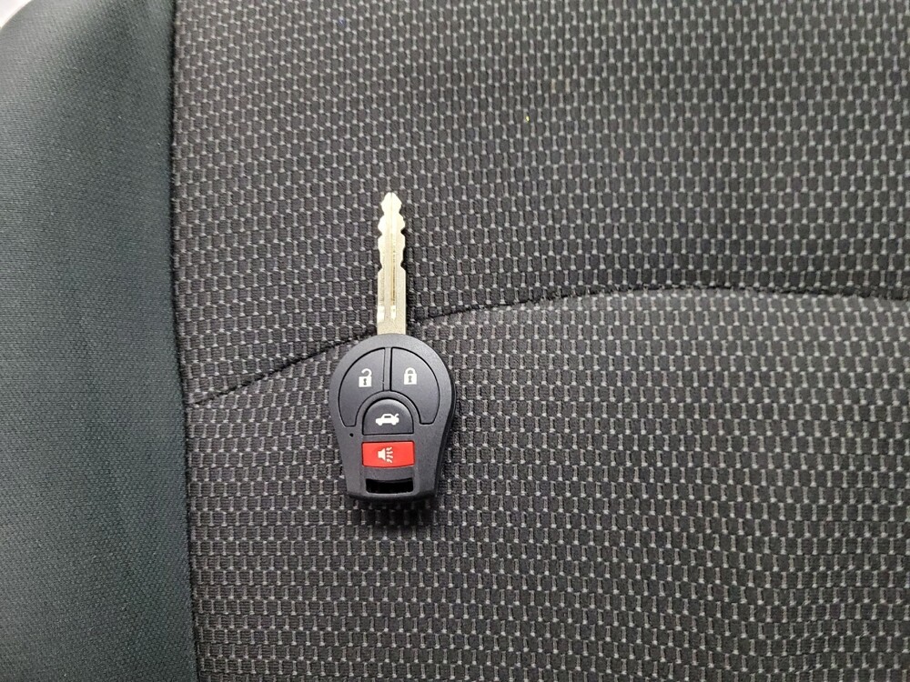 2019 Nissan Sentra in Las Vegas, NV 89104 - 18091583 32