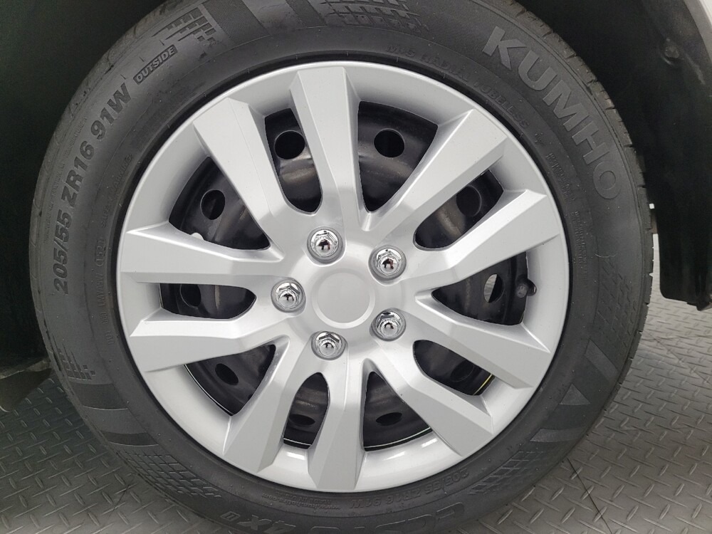 2019 Nissan Sentra in Las Vegas, NV 89104 - 18091583 31