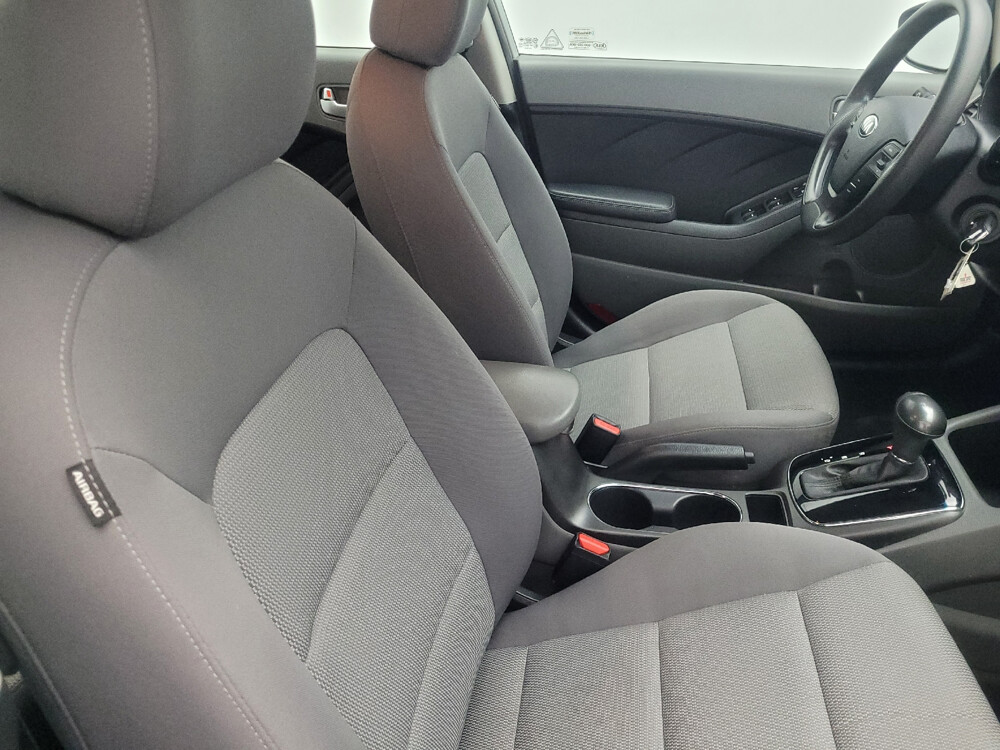 2017 Kia Forte in Ocala, FL 34471 - 18091587 21