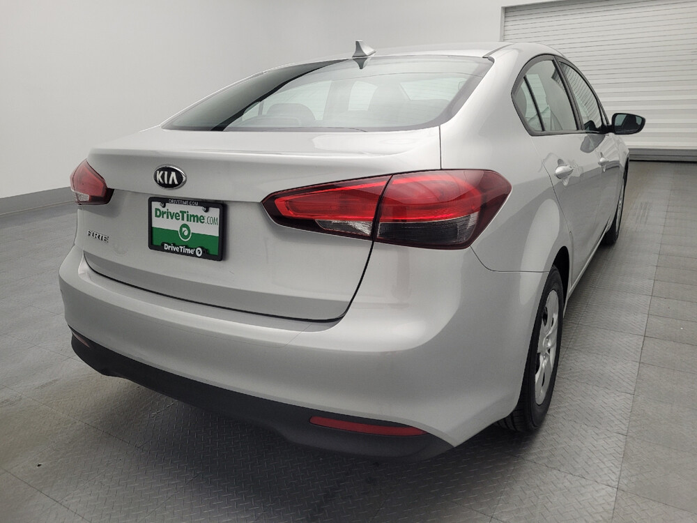 2017 Kia Forte in Ocala, FL 34471 - 18091587 7