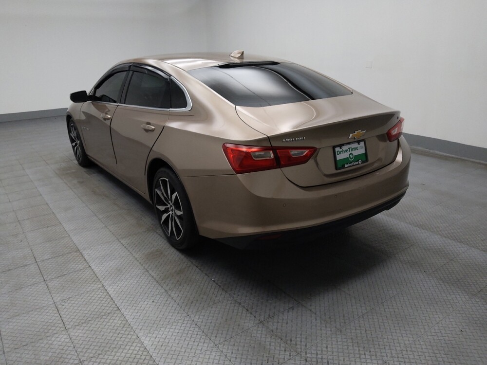 2018 Chevrolet Malibu in Lombard, IL 60148 - 18091590 5