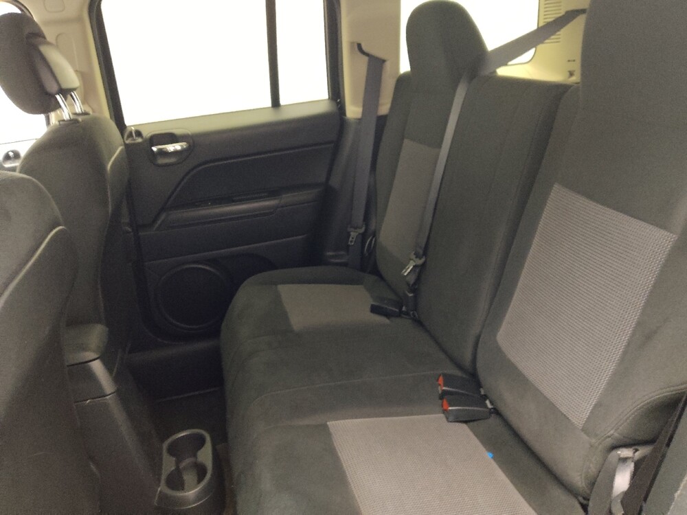 2015 Jeep Patriot in Miami, FL 33157 - 18091591 18