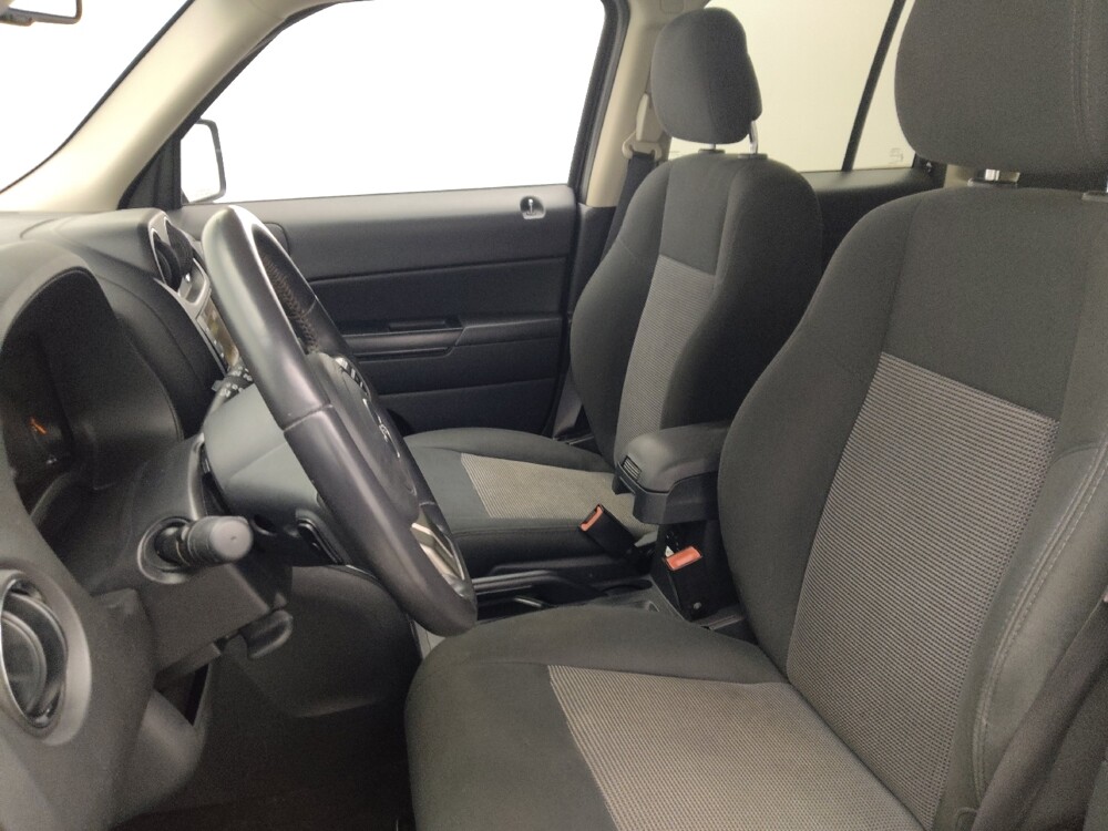 2015 Jeep Patriot in Miami, FL 33157 - 18091591 17