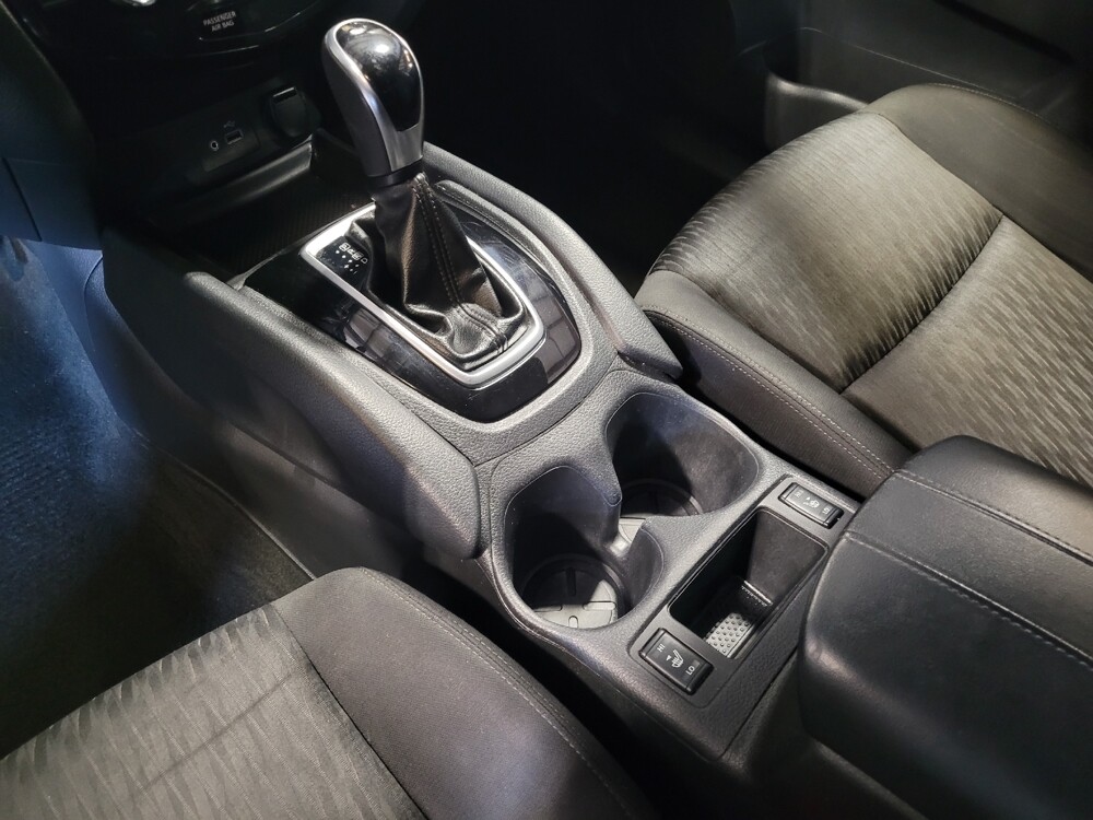 2020 Nissan Rogue in Jacksonville, FL 32210 - 18091596 26