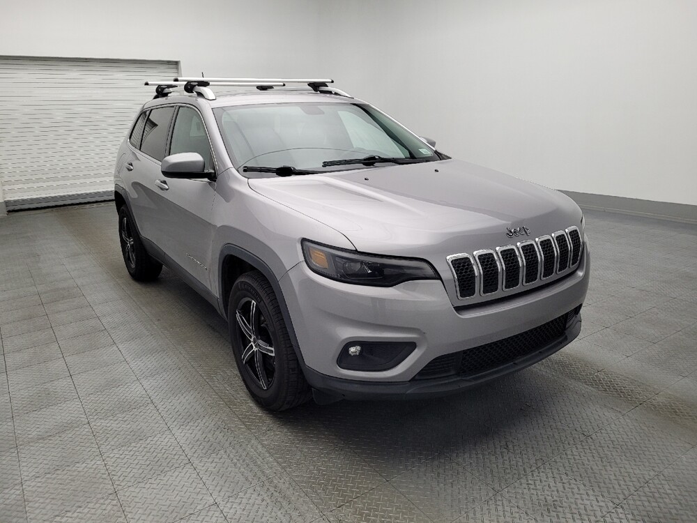 2019 Jeep Cherokee in Gainesville, FL 32609 - 18091602 13