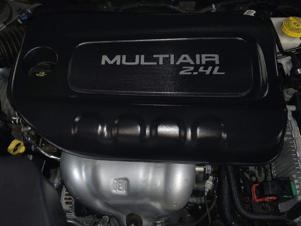 2019 Jeep Cherokee in Gainesville, FL 32609 - 18091602 30