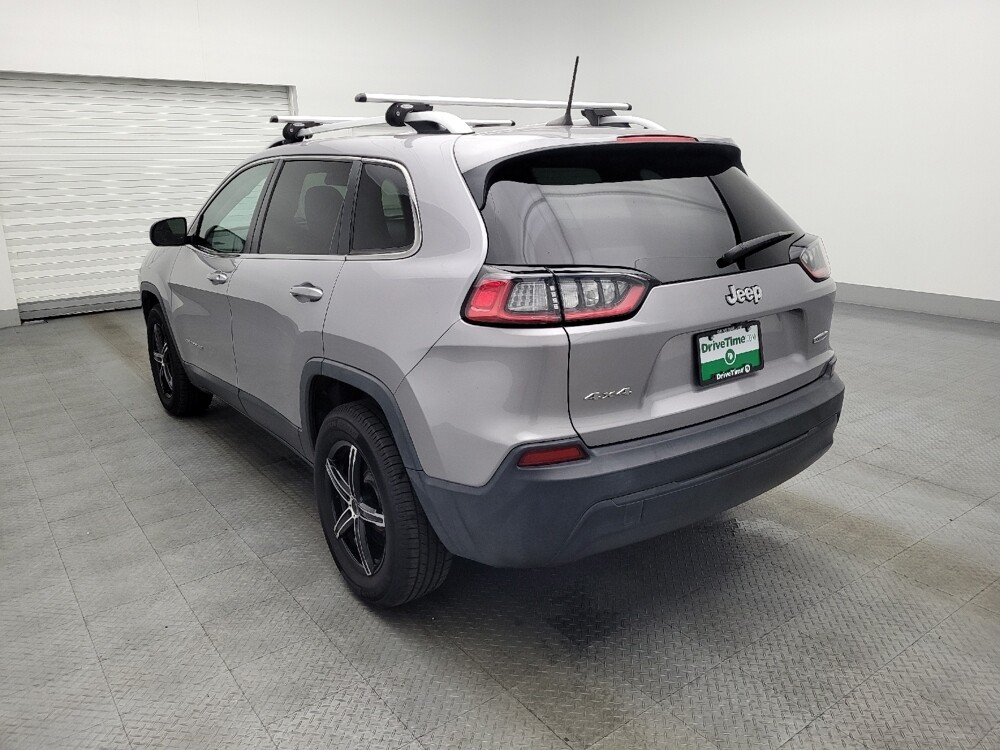 2019 Jeep Cherokee in Gainesville, FL 32609 - 18091602 5