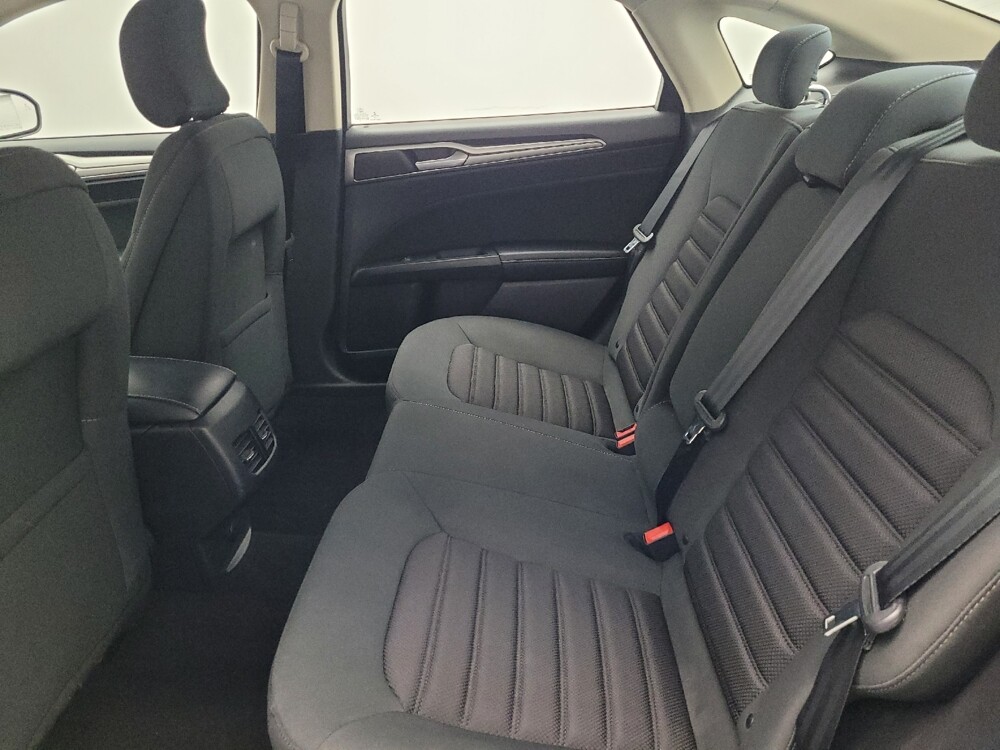 2019 Ford Fusion in Orlando, FL 32808 - 18091604 18