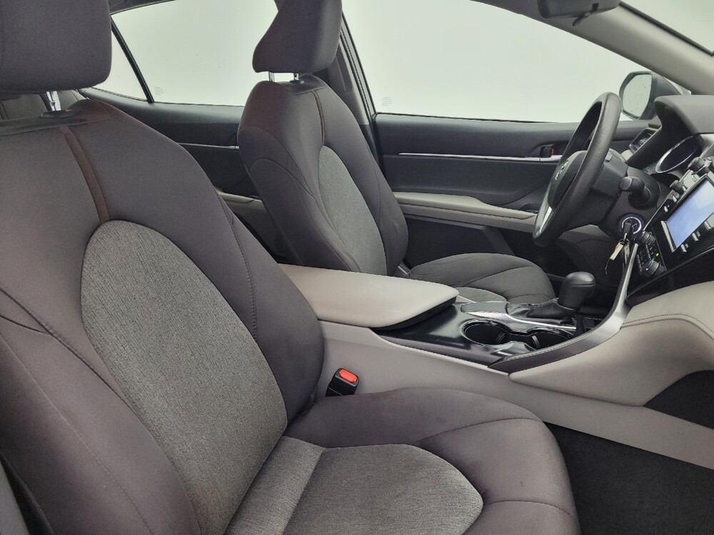 2019 Toyota Camry in Raleigh, NC 27604 - 18091607 21