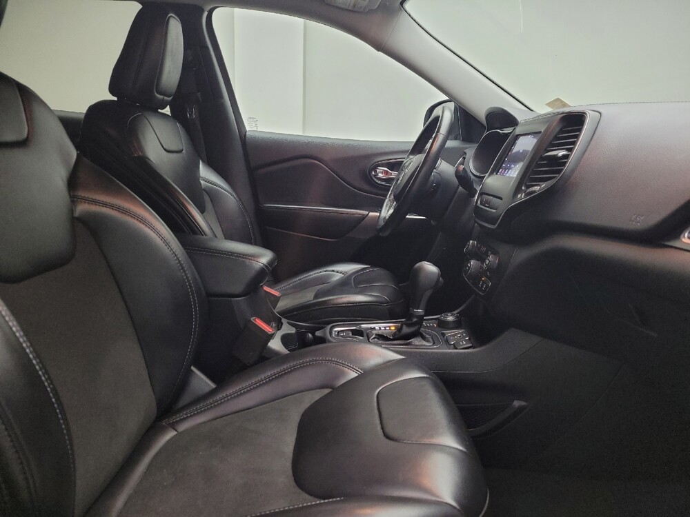 2019 Jeep Cherokee in Taylor, MI 48180 - 18091612 21