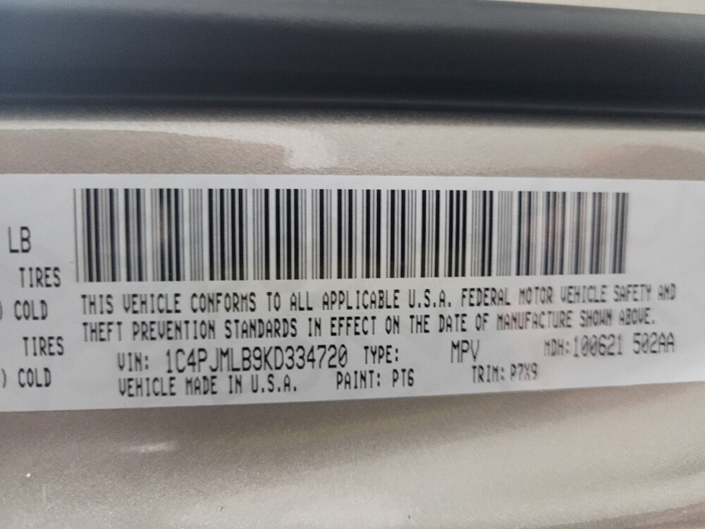 2019 Jeep Cherokee in Taylor, MI 48180 - 18091612 33