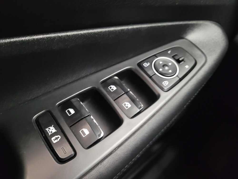 2019 Hyundai Santa Fe in Taylor, MI 48180 - 18091613 27