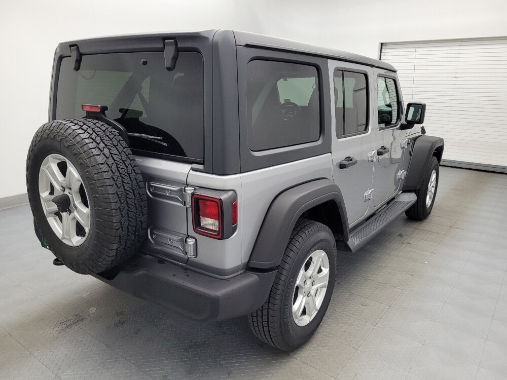2018 Jeep Wrangler in Salem, VA 24153 - 18091614 9