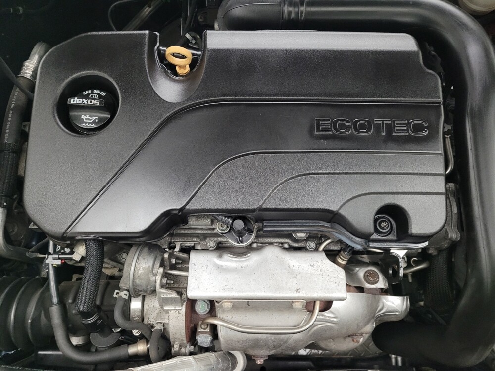 2019 Chevrolet Malibu in Madison, TN 37115 - 18091615 30