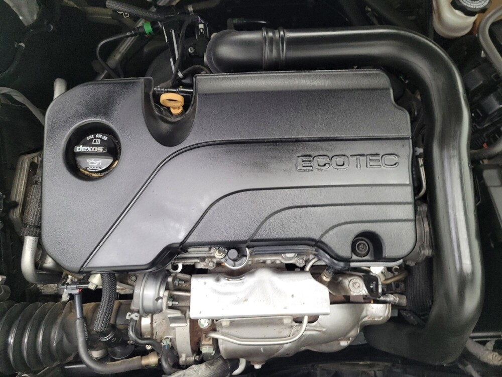 2018 Chevrolet Malibu in Las Vegas, NV 89102 - 18091617 30