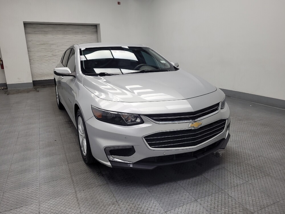 2018 Chevrolet Malibu in Las Vegas, NV 89102 - 18091617 13
