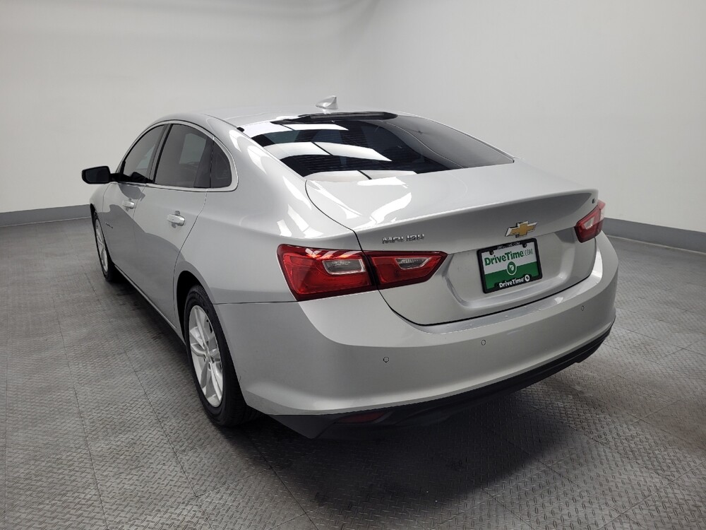 2018 Chevrolet Malibu in Las Vegas, NV 89102 - 18091617 5