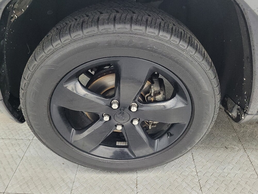 2015 Jeep Grand Cherokee in Raleigh, NC 27604 - 18091625 31