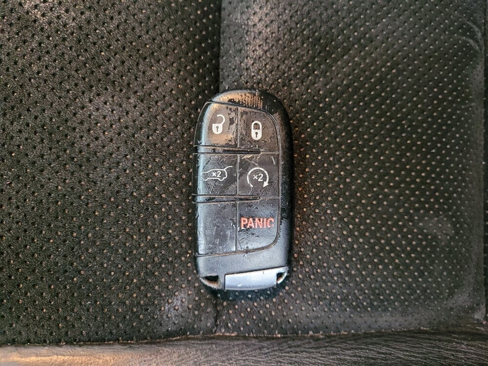 2015 Jeep Grand Cherokee in Raleigh, NC 27604 - 18091625 32