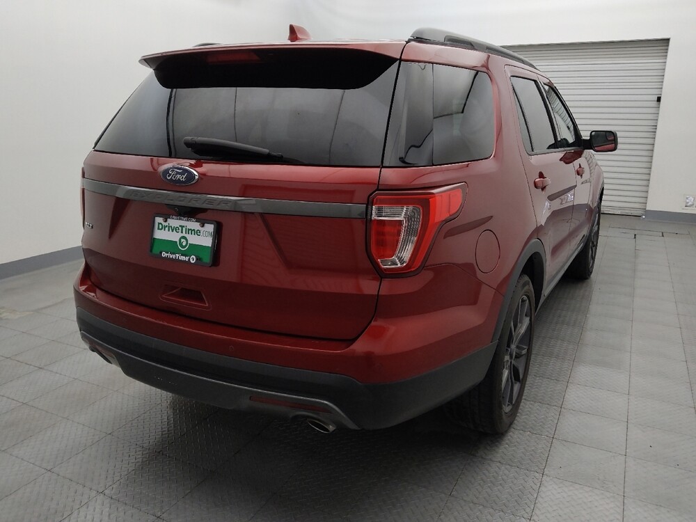 2017 Ford Explorer in Houston, TX 77074 - 18091637 7
