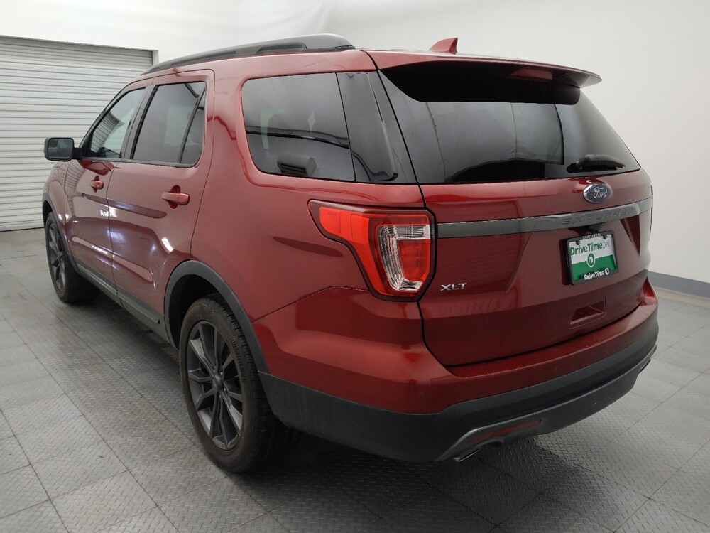 2017 Ford Explorer in Houston, TX 77074 - 18091637 5