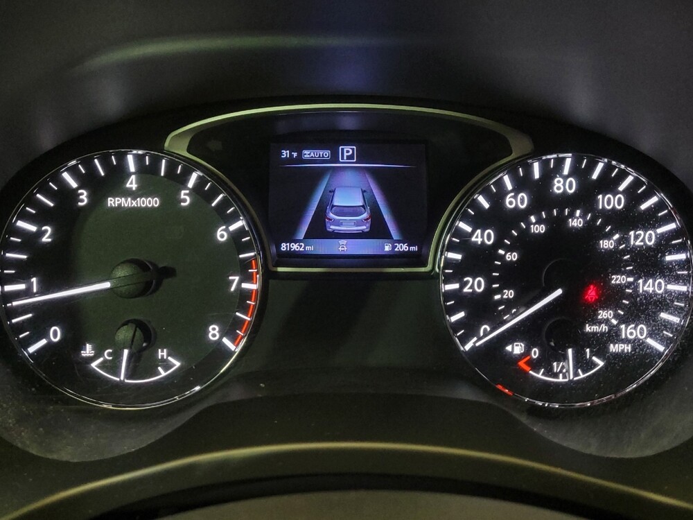 2018 Nissan Pathfinder in Louisville, KY 40258 - 18091640 23