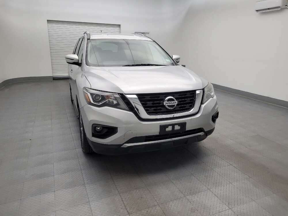 2018 Nissan Pathfinder in Louisville, KY 40258 - 18091640 14