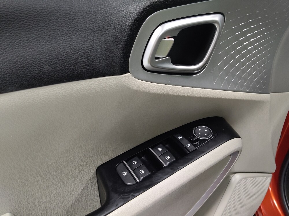 2022 Kia Soul in Columbus, OH 43231 - 18091641 27