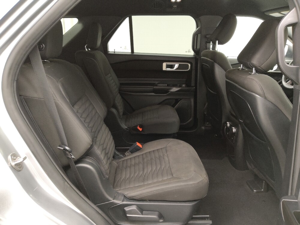 2020 Ford Explorer in St. Louis, MO 63125 - 18091649 19