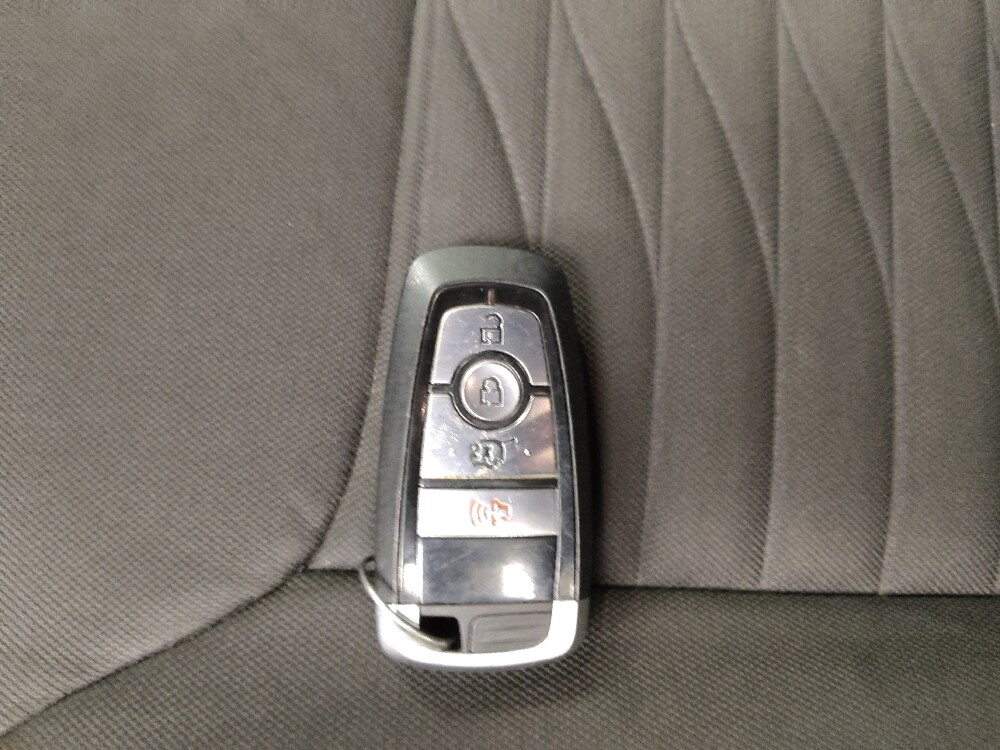 2020 Ford Explorer in St. Louis, MO 63125 - 18091649 32