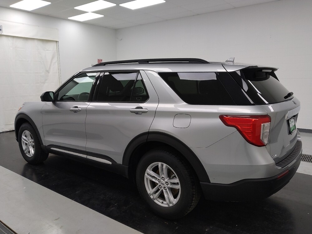2020 Ford Explorer in St. Louis, MO 63125 - 18091649 3