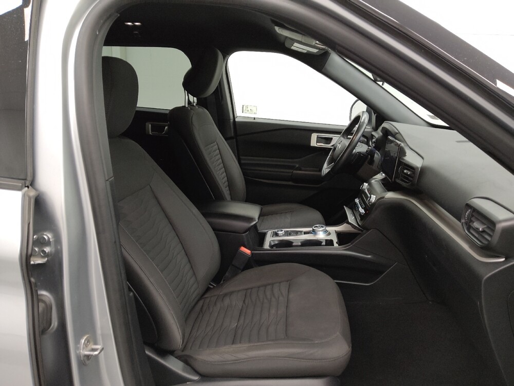 2020 Ford Explorer in St. Louis, MO 63125 - 18091649 21